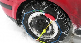 ¿Sabes ya cómo colocar las cadenas para la nieve? ¡Hazlo como un mecánico profesional!