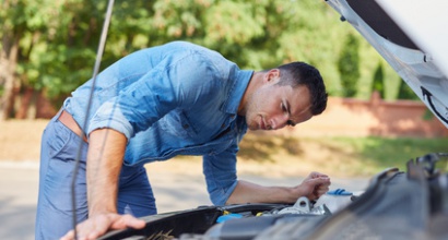 5 malos hábitos que dañan nuestro coche