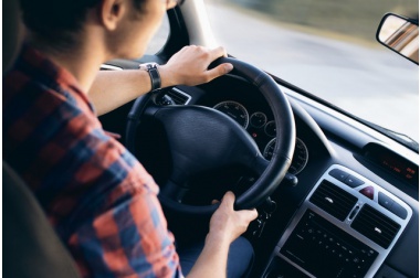 En qué debe consistir un buen kit de conducción para viajeros